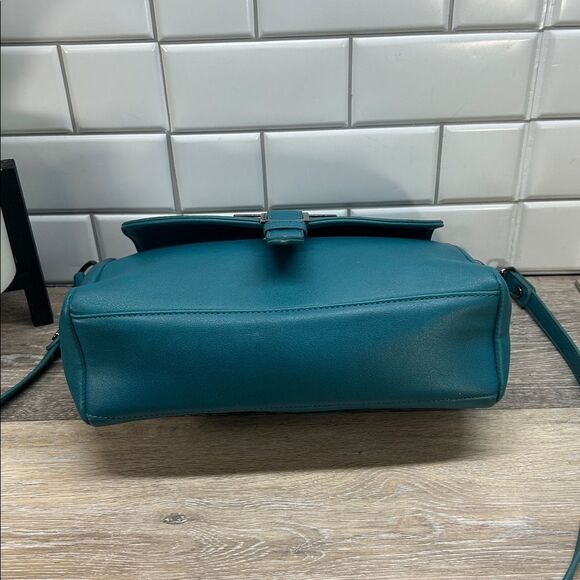 Damsel in Defense Elegant Teal Women's Bag - Picture 3 of 8